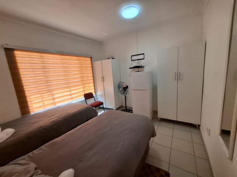 5 Bedroom Property for Sale in Oos Einde North West